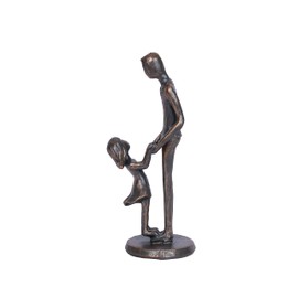 Dad Gifts from Daughter Dad Daughter Imitation Iron Sculpture Father Daughter Girl Figurine Decoration for Fathers Day Wedding Memorial Gifts for Home Office Decor Dad Statue for Dad Stepdad Husband