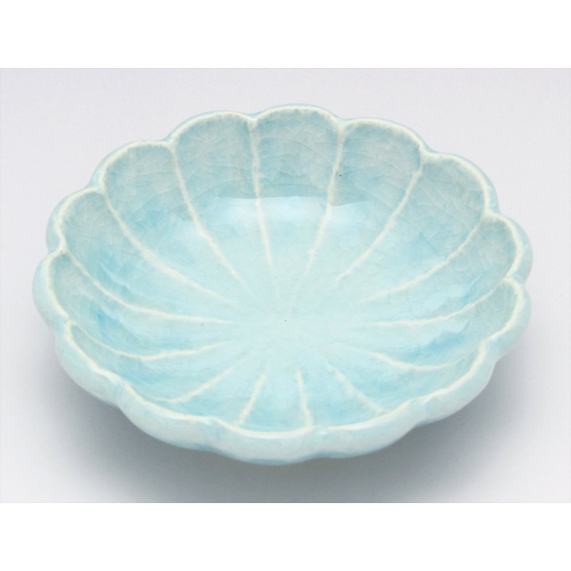 Seto Ware 127-0156 "Chrysanthemum Flower" Small Plate, Bean Plate, Diameter