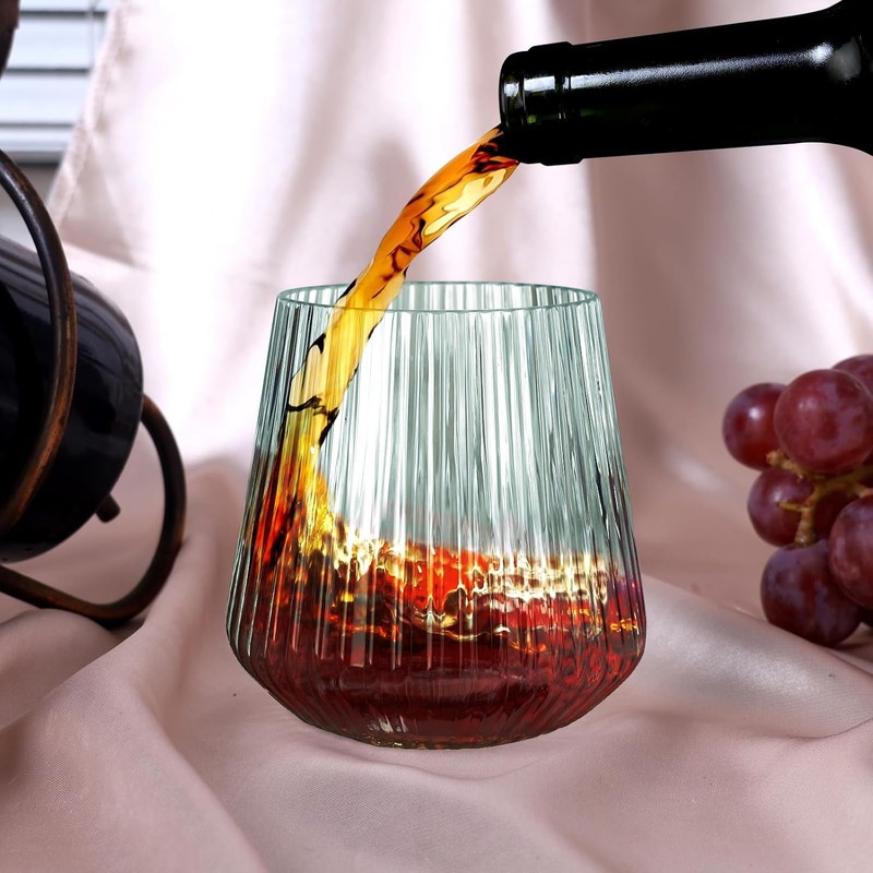 Lueumxc 40 Pack Plastic Ribbed Wine Glasses, 14Oz Origami Disposable
