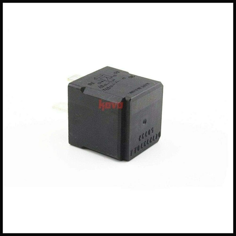 04727370AA High Beam Relay Low Beam Relay For Chrysler Dodge