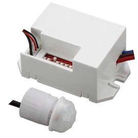 Maclean Energy MCE32 800W Auto Switch Box w PIR Motion Detector Sensor Security Light