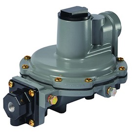 Emerson-Fisher LP-Gas Equipment R632A-CFF Propane 2-Stage Regulator – Integral Dual Stage LP Gas Tank Regulators, 9"-13" Water Column Spring, 950,000 BTU, 1/4" x 3/4" FNPT, 250 psig Max Inlet
