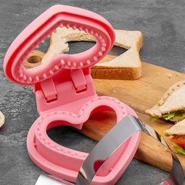 Sandwich Cutters for Kids Lunch,Stainless Heart Shape Sandwich Press Mold | Cookie Cutter and Sealer for Kids Breakfast Bread