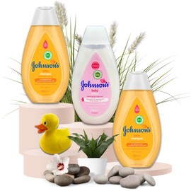 Baby Bath Set | Baby Body Lotion 300ml, 2 piece Baby Shampoo 300ml - 900ml in Total and Baby Bath Duck | Gentle Daily Care and Fun Baby Bath Bundle for Newborns & Toddlers by Sinta Gifts