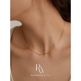 rosewoodandco 1.5mm Non Tarnish Gold Plated Herringbone Chain Necklace in Gift Box -N034