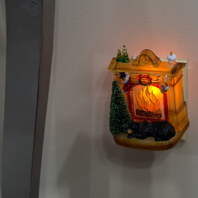 Sleeping Winter Bear by Fireplace 6 x 4 Inch Plastic