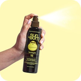 Sun Bum SPF 15 Moisturizing Browning Oil, Broad Spectrum UVA/UVB Protection Tanning Oil, Vegan Formula Made With Coconut Oil, 250ml