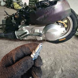 A7TC 139 Spark Plug, Nickel Alloy Spark Plug Set, 2 Pieces, for Engine Ignition