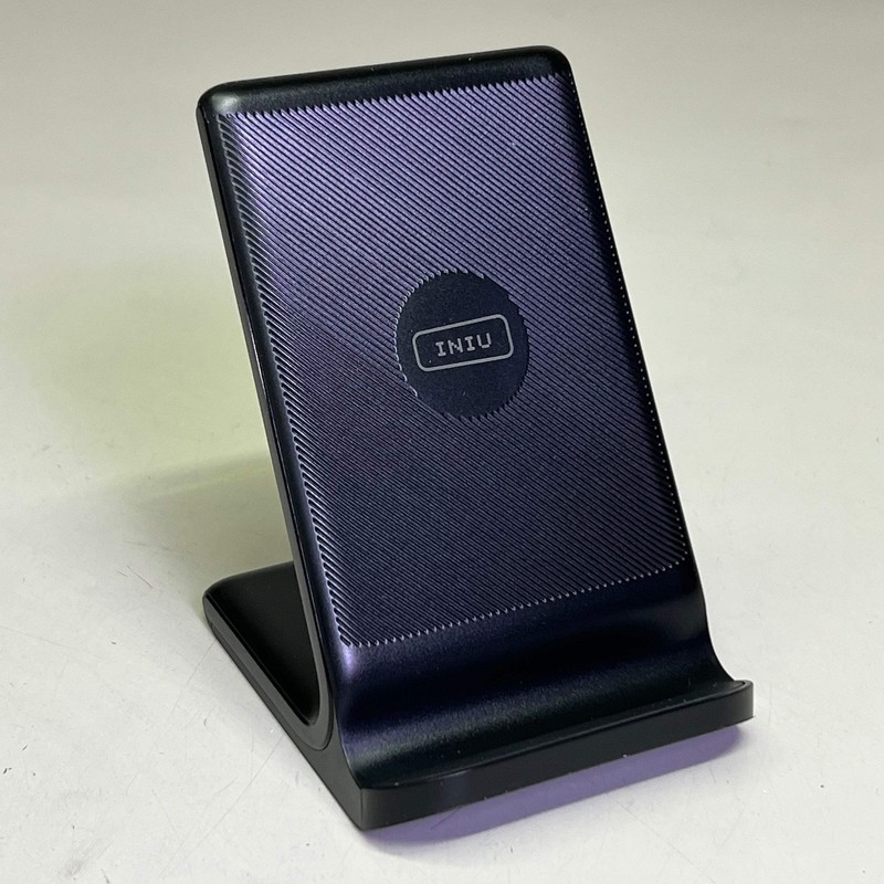 INIU Wireless Charger Stand 4.5" H x 3" W, Black