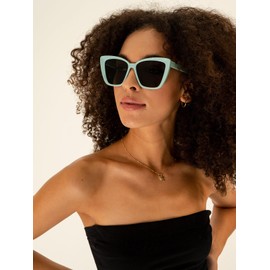 A.J. Morgan Eyewear - anteojos de sol de gran tamaño para mujer con ojo de gato actualizadas en una variedad de tonos pastel, Beige, 50mm