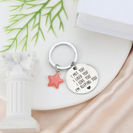 FRULX Adorable Stainless Steel Keychain with Sea Star Pendant, 'i'm Keeping You' Quote, Perfect for Couples, Creative Cartoon Design, Cute Travel Accessories, Ideal Good Luck Gifts for Women