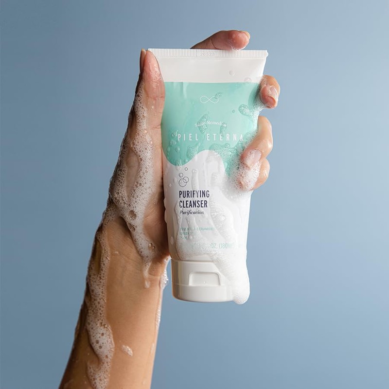 Santo Remedio, Piel Eterna, Purifying Cleanser, Removes Impurities and Provides
