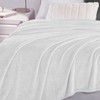 Cuddly, Fluffy Blanket, 130 x 160 cm - Small Fleece