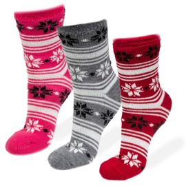 American Mammoth 3 Pairs Cozy Cabin Socks for Women - Aloe Infused Fuzzy Fluffy Comfortable Socks, Christmas Lights, Medium