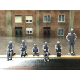 DoubleGDiecast 1:64 Scale Miniature People - Resin / unpainted -great for Dioramas #103 Figures - 396- Driver with Hat
