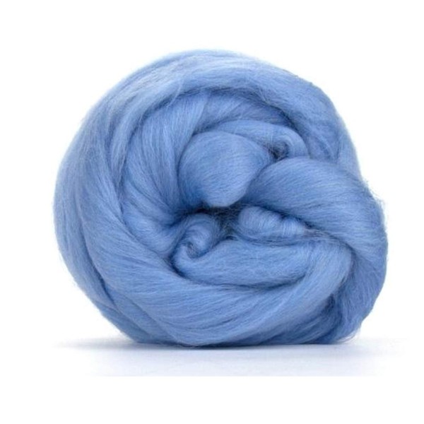 Sky Blue merino wool roving/tops - 50gm. Great for wet felting/needle felting, and hand spinning projects.