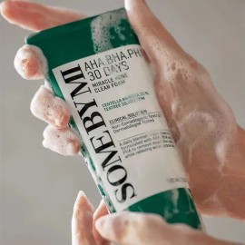 Espuma Limpiadora Some by Mi Miracle Acne Foam 100ml Antiacné Rostro                                                                                  