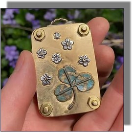 Micro Flower Press, DIY Miniature Flowers Pressing, Handmade Pressed Plant Preservation Locket for Arts and Crafts Lovers (1#)