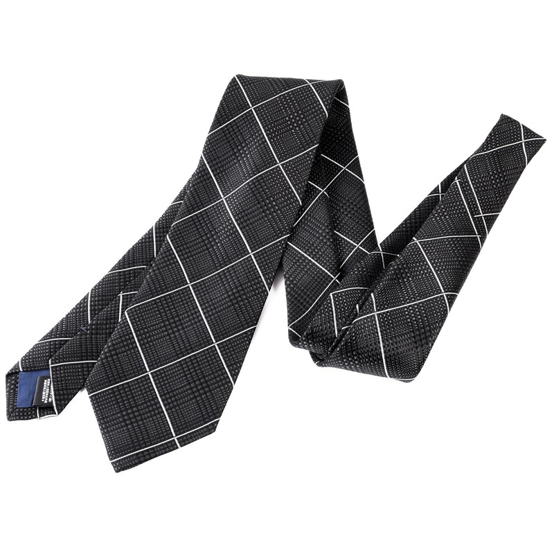 Michi Kolondon Brand Necktie, Made in Japan, 100% Silk, Jacquard