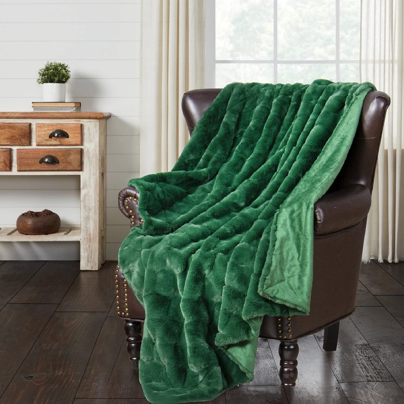 BYTIDE Jacquard Rabbit Faux Fur Plush Textured Throw Blankets with