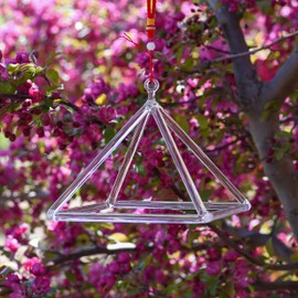 Joysense Clear Quartz Crystal Singing Pyramid 7 inch With Crystal Singing Bowl Striker and Carrying Case