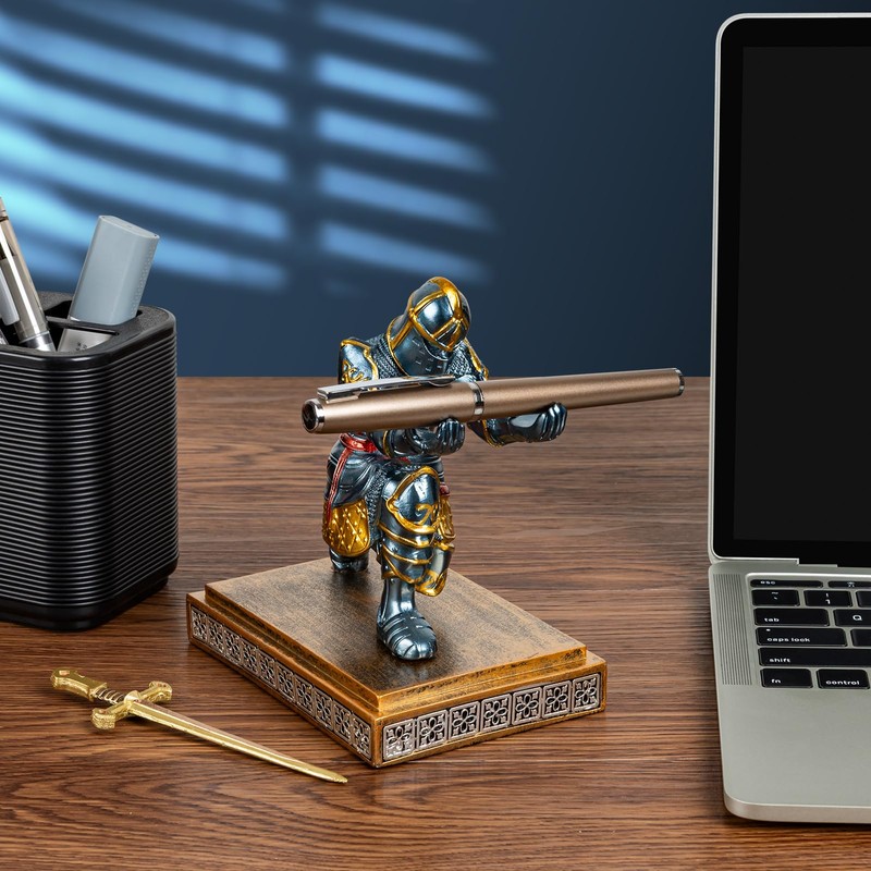 Akulgaci Medieval Knight Pen Holder with Sword, Kneeling King's Guard