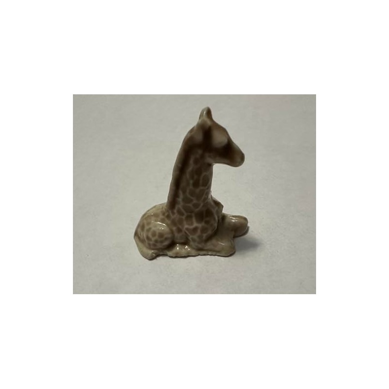 Giraffe - Red Rose Tea Wade Figurine, American Series #2