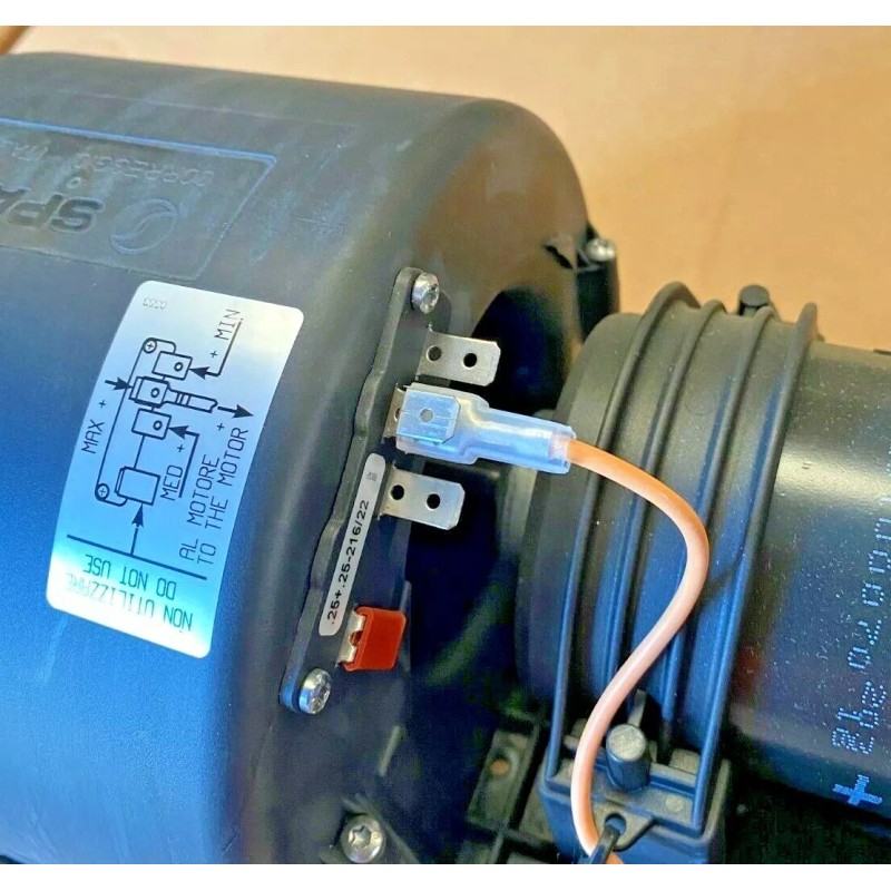 Spal blower 006-A45-B-22 12volts with 3 speed resistor