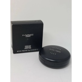 M·A·C MAC NW58 Studio Tech Foundation Damaged Box