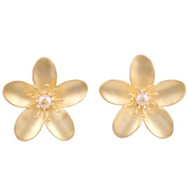 NOVICA Artisan Gold Plated Cultured Pearl Button Earrings 22k Sterling Silver White India Gemstone Floral Birthstone [earrings 1 in L x 1 in W x 0.2 in D] ' Blooming Plumeria'