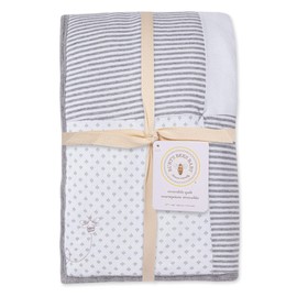 Burt's Bees Baby - Dottie Bee Reversible Quilt, 100% Organic and 100% Polyester Fill (Heather Grey)