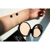 MADAME 12 g. LIGHT Oil Control Face Pressed Powder Compact