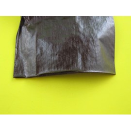 (FIFTY COUNT) 12" x 1 1/2" Fresh Fibrous Summer Sausage Casings for 50 lbs of meat. Each casings holds 1 lb of meat. Permeable for putting on the smoker. Soak for 30 minutes prior to use.. String tied on one end. Beef product