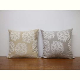 Quarter Report Rieko Oka Design Jacquard Woven Cushion Cover J Float Beige Approx. 23.6 x 23.6 inches (60 x 60 cm), Zipper, Floral Pattern, Plant Pattern, J-float [Made in Japan]