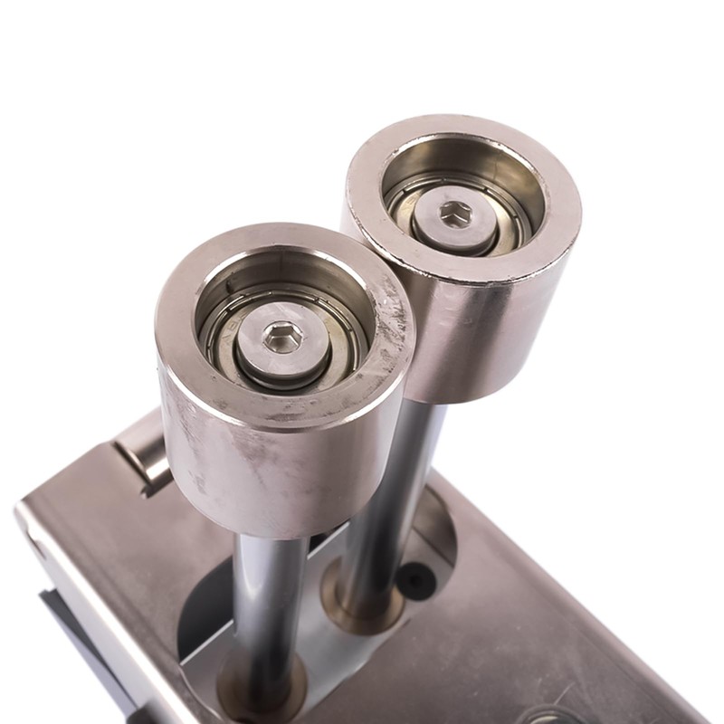 Three Station Edge Roller Bender 0-90° Bending Angle Metal Bending