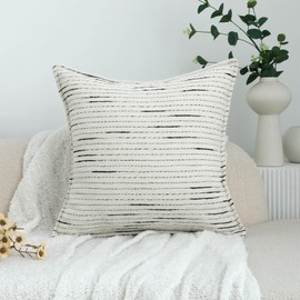 LIGICKY Boho Pillow Cover 18x18 Inch Decorative Chenille Pillow Cover Throw Pillows Square Pillow Sham Black and White Pillowcase for Couch Sofa Bed Car