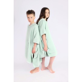 DreamBuy Animals Kids Hooded Towel Poncho 100% Combed Cotton 450gsm Boys and Girls Beach Towel Poncho, Ideal for Holidays, Swimming, Surfing, Beach, Bathing (2-5 Years, Frog)