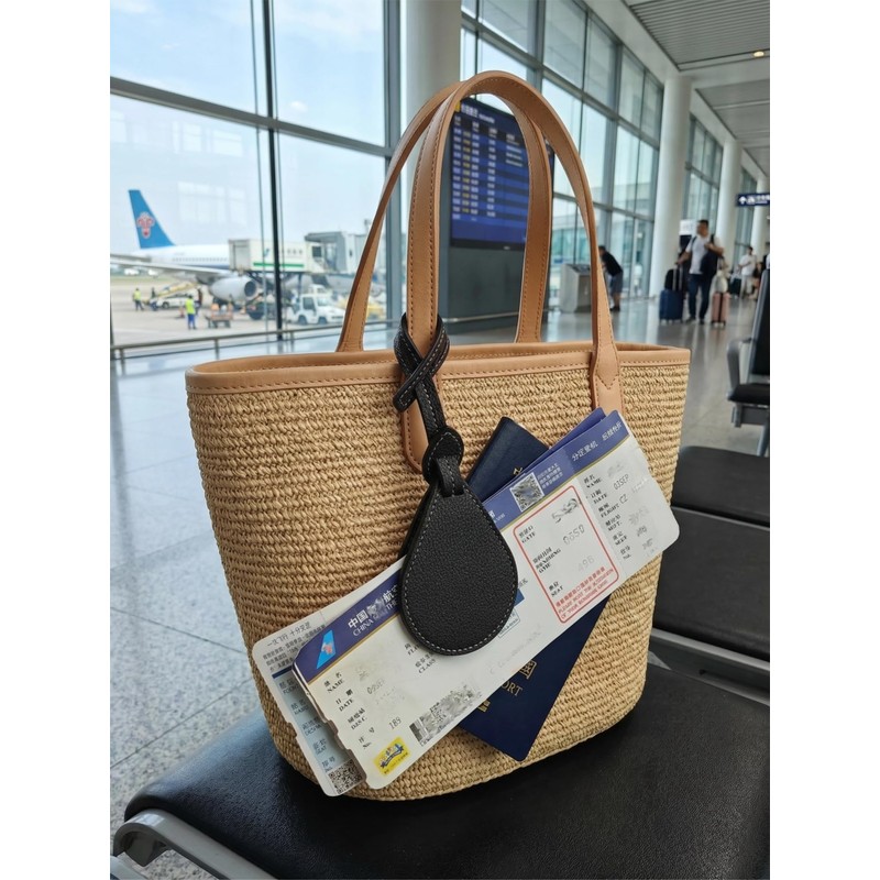 DIYKQA Magnetic Hat Clip for Travel Bag, Leather Hat Holder