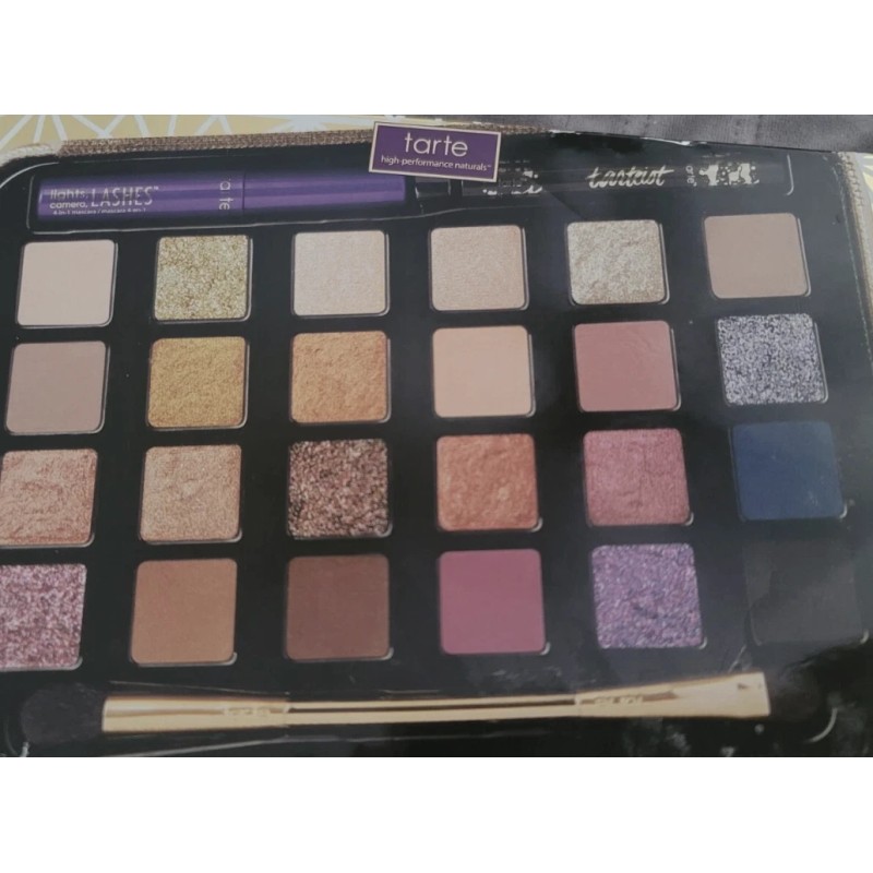 TARTE Winter Wonderglam Luxe Eye Palette