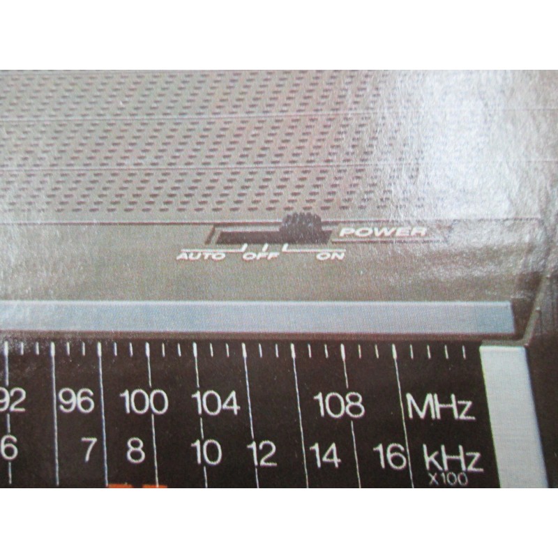 Emerson Vintage Antique Emerson AM FM LED Digital Alarm Clock