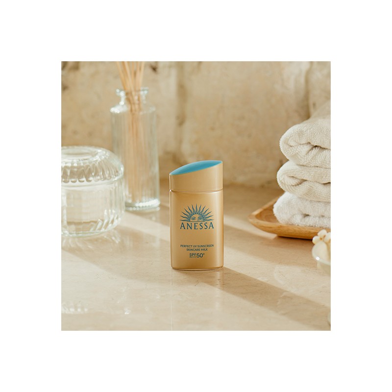 Anessa Perfect UV Sunscreen Gold Milk NA 60ml 4-Piece Set