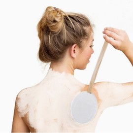 Applying back lotion, back body lotion brush (moist self) - wooden body + 1 head / 등로션바르기 등 바디로션 브러쉬(촉촉이셀프) - 원목바디+헤드1개