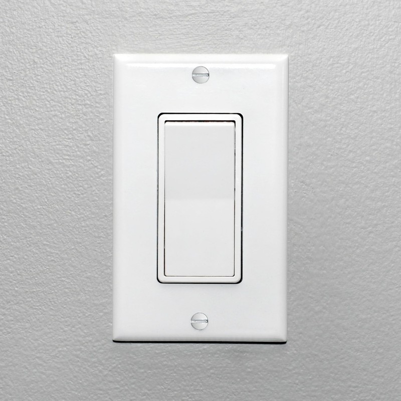 Maxxima 4-Way/Single Pole Decorative Wall Light Switch 15A On/Off Soft