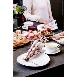 20 Napkins Christmas Baubles Stars Christmas Tree on Wood 33 x 33 cm