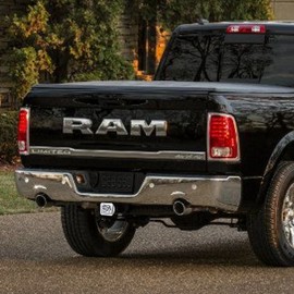 FANMATS 14972 LSU Tigers Chrome Metal Hitch Cover with Chrome Metal 3D Emblem