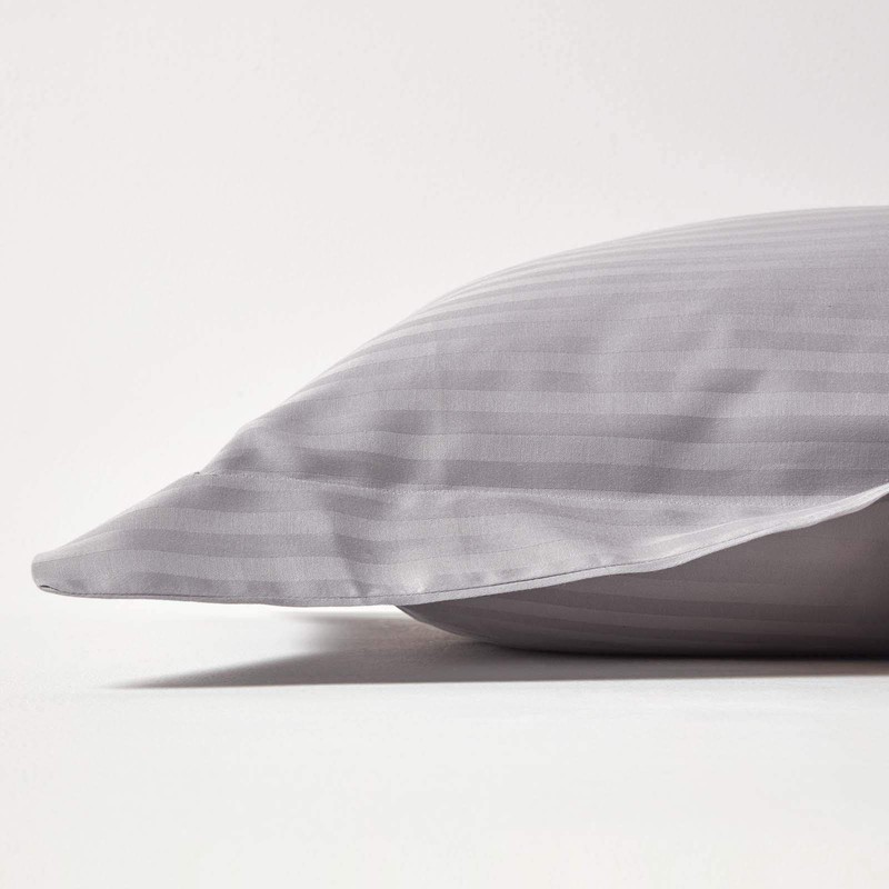 HOMESCAPES Damask Cushion Cover Silver Grey 48 x 74 cm