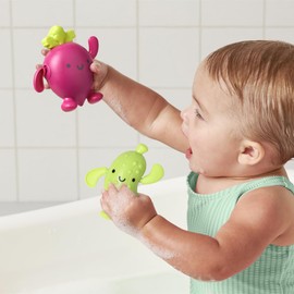 Itzy Ritzy Wind-Up Swimming Bath Toys – Set of 2 Wind-Up Floating Bath Toys - Water Playtime Set for Tub or Pool, Designed for Ages 6 Months and Up (Pickle & Beet)