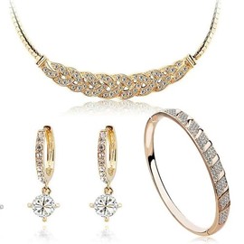 Exquisite, fashionable, and atmospheric waltz necklace, collarbone chain bracelet, earring accessory set-Gold white, necklace, bracelet, earring three piece set