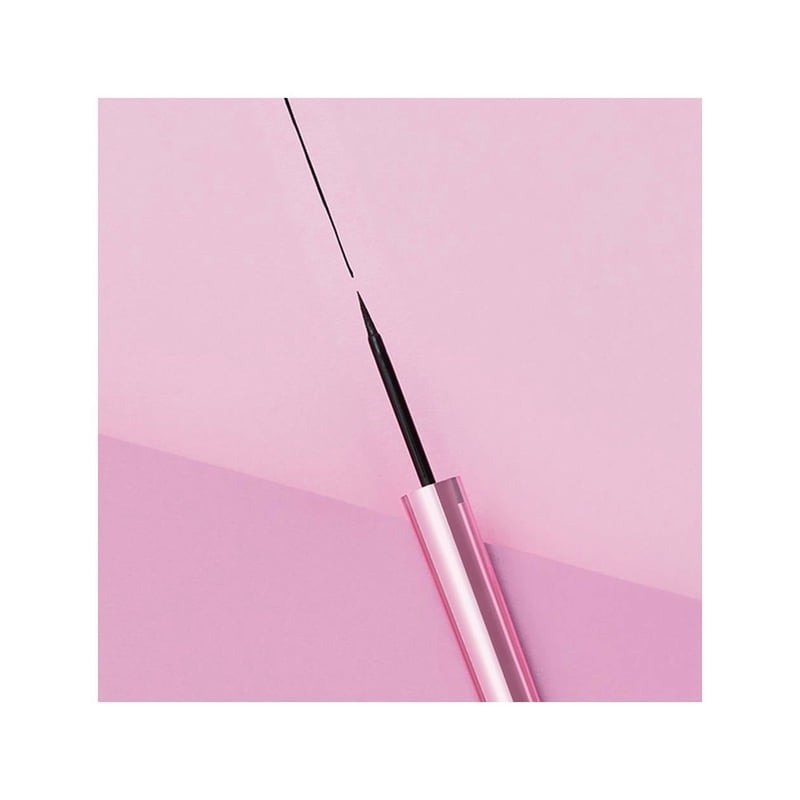 Delineador líquido Beauty Creations Overachiever infinity wear punta de fieltro