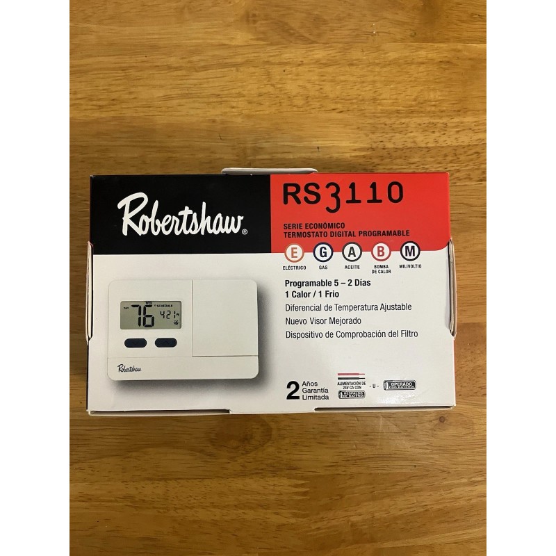 Robertshaw RS3110 Digital Programmable Thermostat